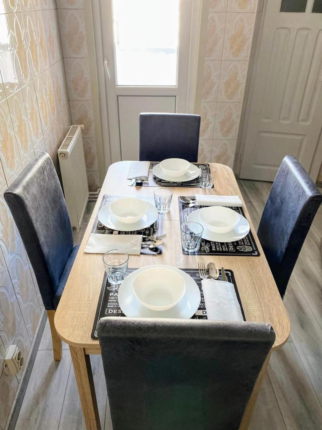 Azur Apartment Сибиу Экстерьер фото
