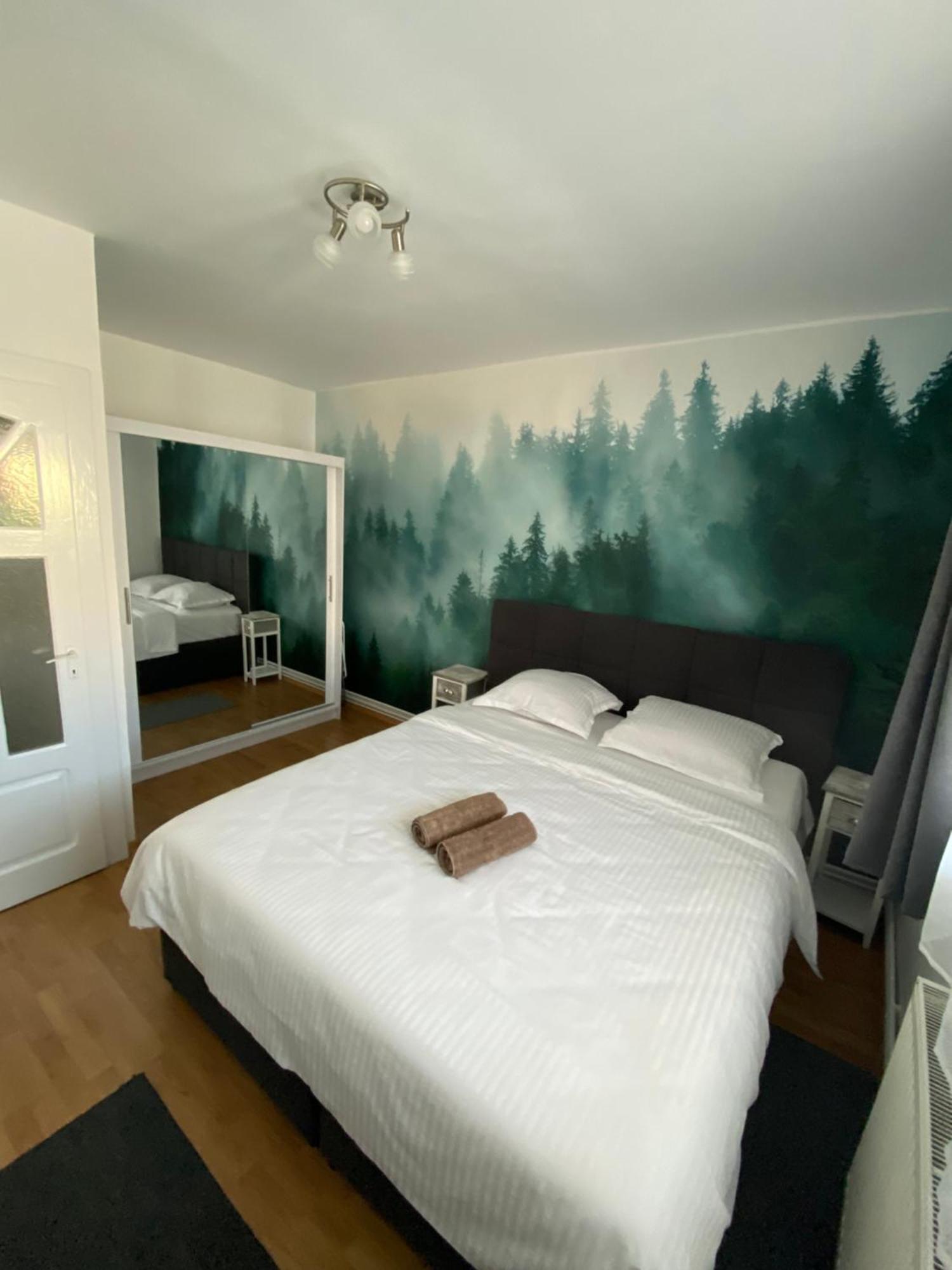 Azur Apartment Сибиу Экстерьер фото